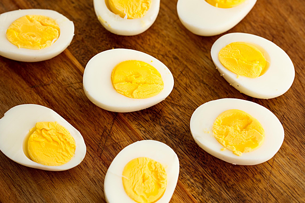 Mách bạn mẹo hay để loại bỏ nấm mốc trên trần nhà tắm-3