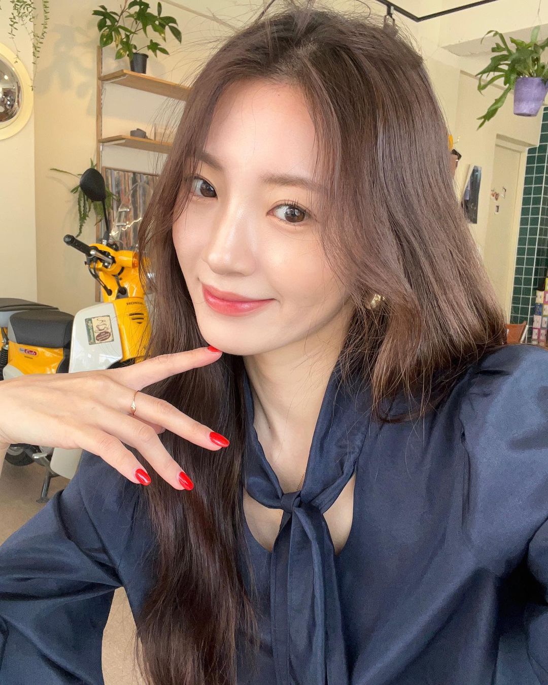 4 chiêu bơm” vitamin C giúp da căng mịn, ngừa lão hóa-1