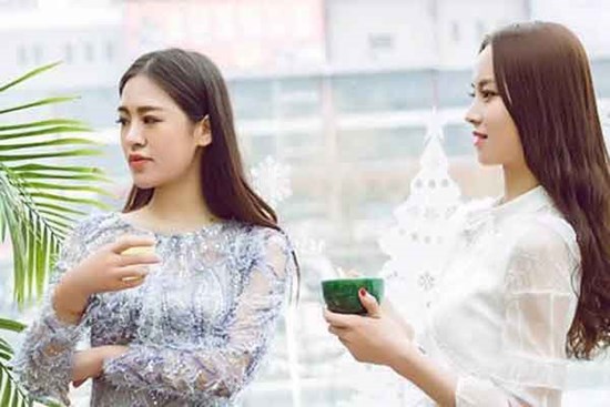 Lần đầu tới nhà tôi chơi, hôm sau sếp đưa ra lời khuyên khiến tôi ngậm ngùi