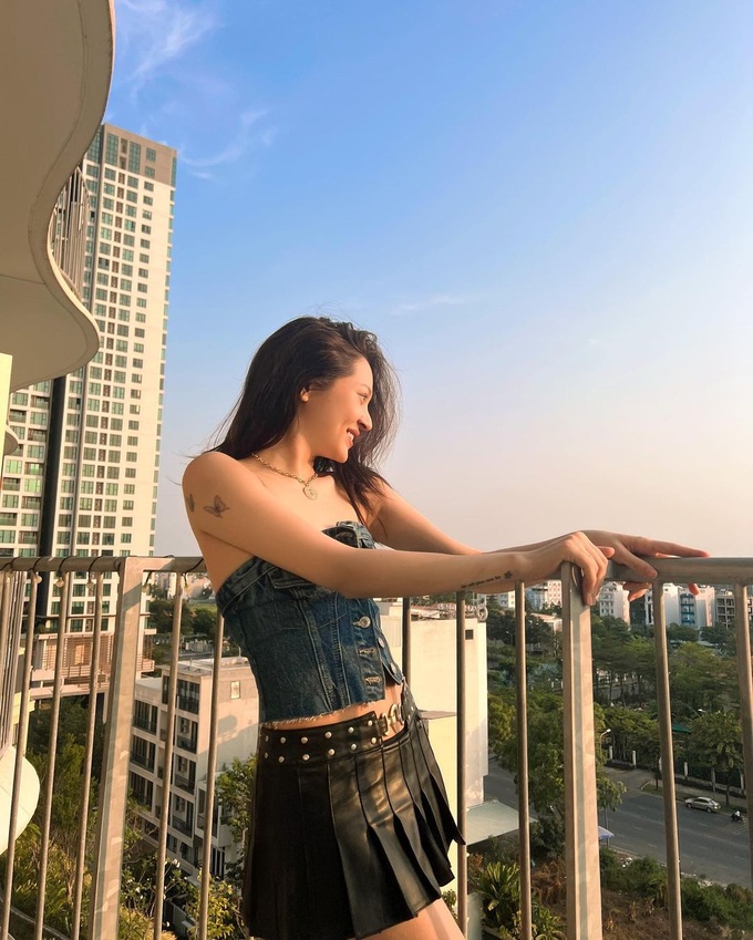 Bảo Anh khoe dáng gợi cảm, lộ diện sau thời gian bị đồn sinh con-5