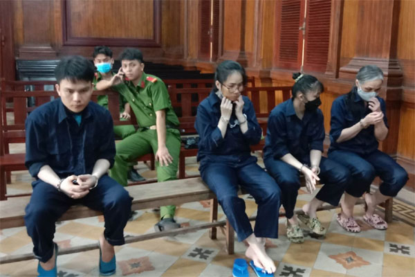 Lừa đảo lấy tiền rồi... xin lỗi, trả vốn lẫn lãi cho người mẹ có con mang trọng bệnh-3