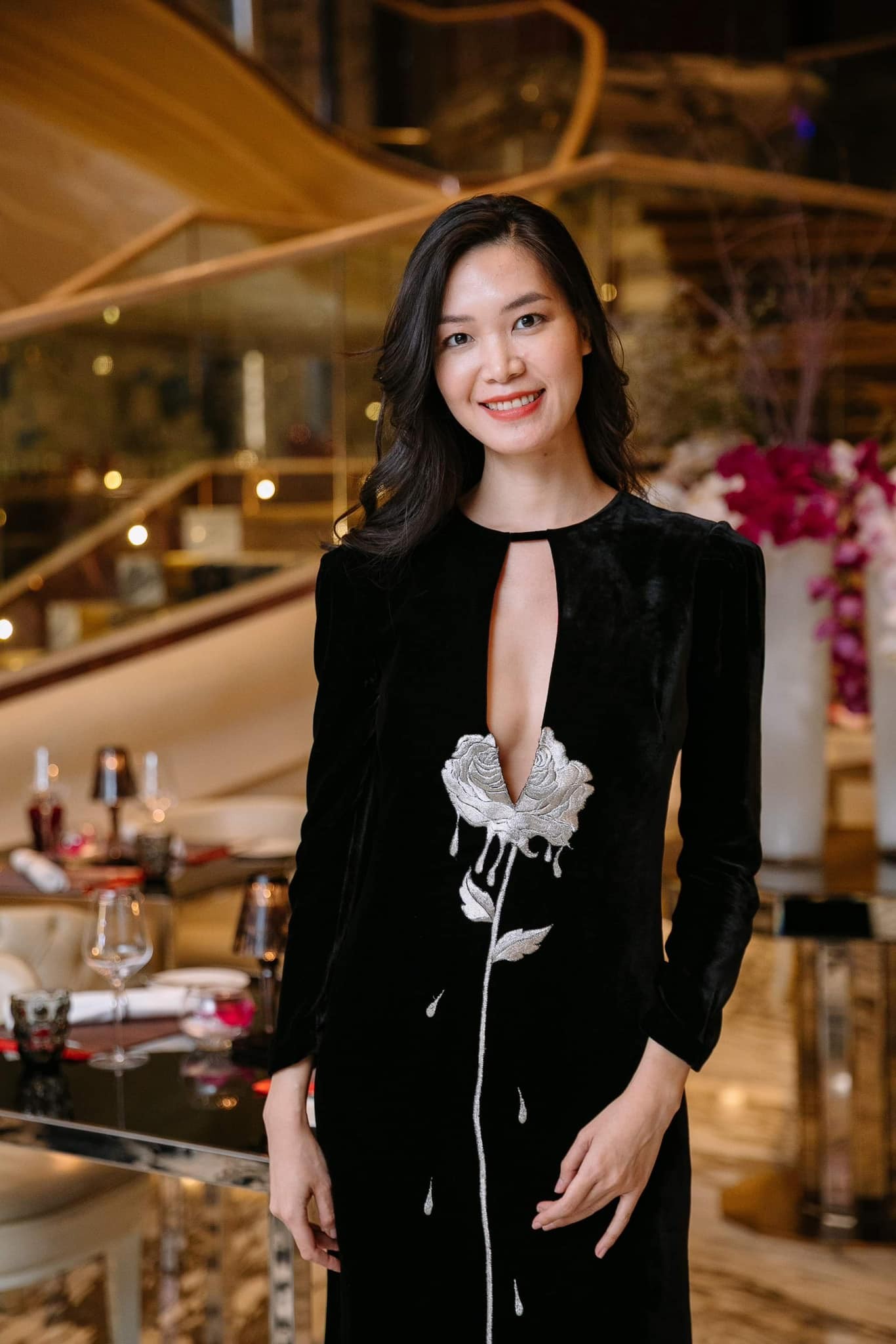 Hoa hậu Thùy Dung sau nhiều năm vắng bóng-16