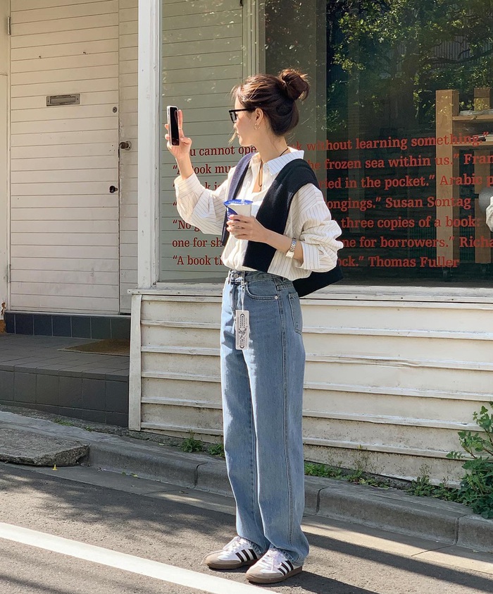 10 cách mix áo sơ mi với quần jeans giúp bạn mặc đẹp suốt mùa hè-5