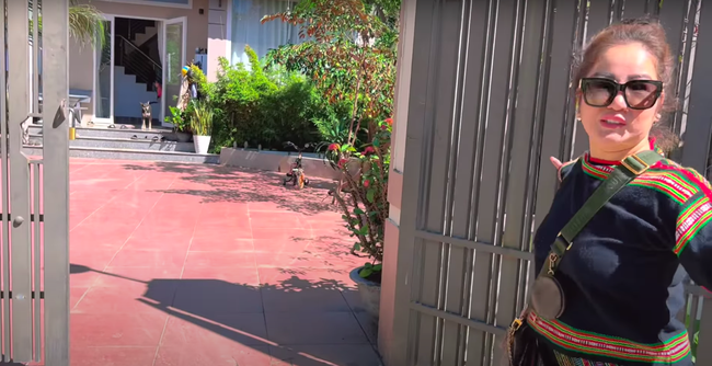 Sao Việt vỡ nợ: Người sống giản dị, người sống sang trọng-15