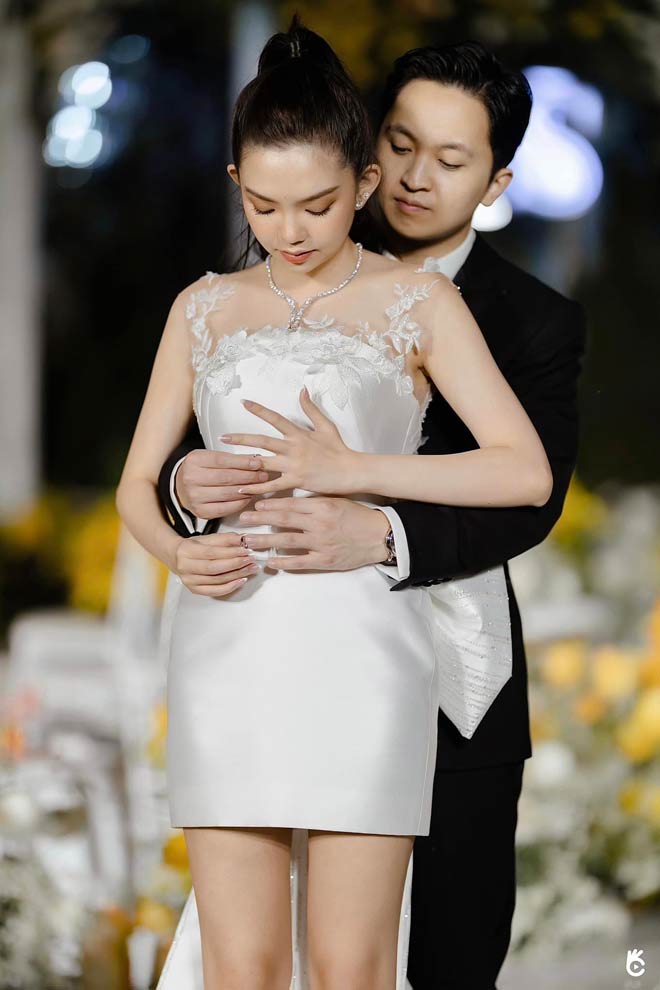 Nhan sắc xinh như mộng của cô dâu nhận hồi môn gần 100 tỷ đồng-3