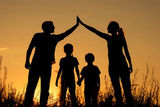 ‏Cha mẹ khôn ngoan không khoe 3 điều để tránh hại con