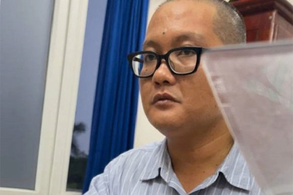 Xử phạt 50 triệu đồng một công ty phát bánh kẹo trước cổng trường-2