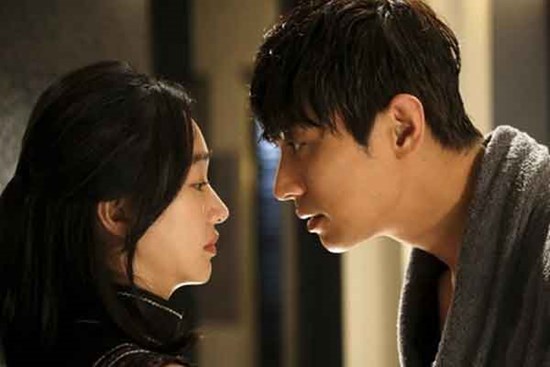 Nghẹn đắng tờ kết quả ADN, cái thai là con tôi nhưng tôi vẫn muốn ly hôn