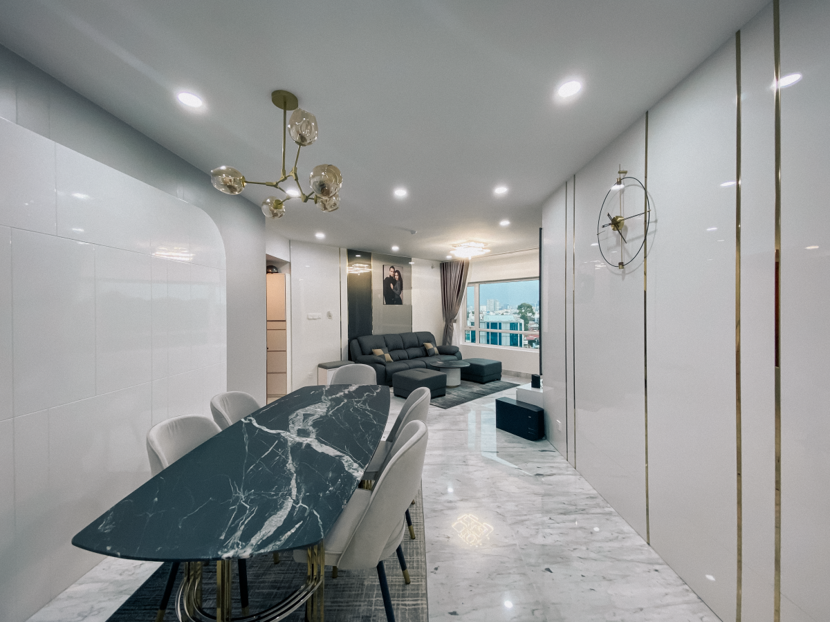 Cận cảnh căn hộ trên cao của nữ ca sĩ vừa được chồng cho 5 tỷ làm show-7