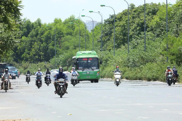 Miền Bắc sắp hết nồm ẩm, miền Trung bước vào đợt nắng nóng gay gắt-1