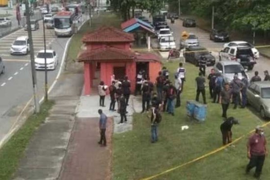 Phát hiện thi thể trong túi tại trạm xe buýt bỏ hoang ở Malaysia