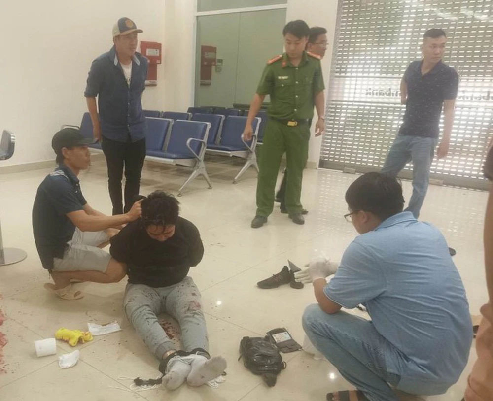 Vừa xảy ra cướp ngân hàng ở Bình Dương-1