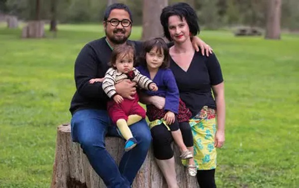 Người phụ nữ phát hiện mắc ung thư tuyến giáp từ một dấu hiệu lạ khi uống nước, ai thấy cũng phát hoảng”-1