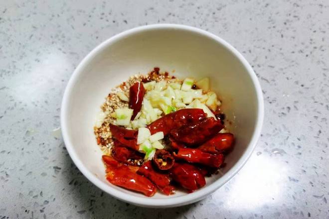 Toàn thân cây này là báu vật, phần lá bổ dưỡng nhất đem bóp nộm đơn giản vẫn được món ngon lại siêu tốt-3