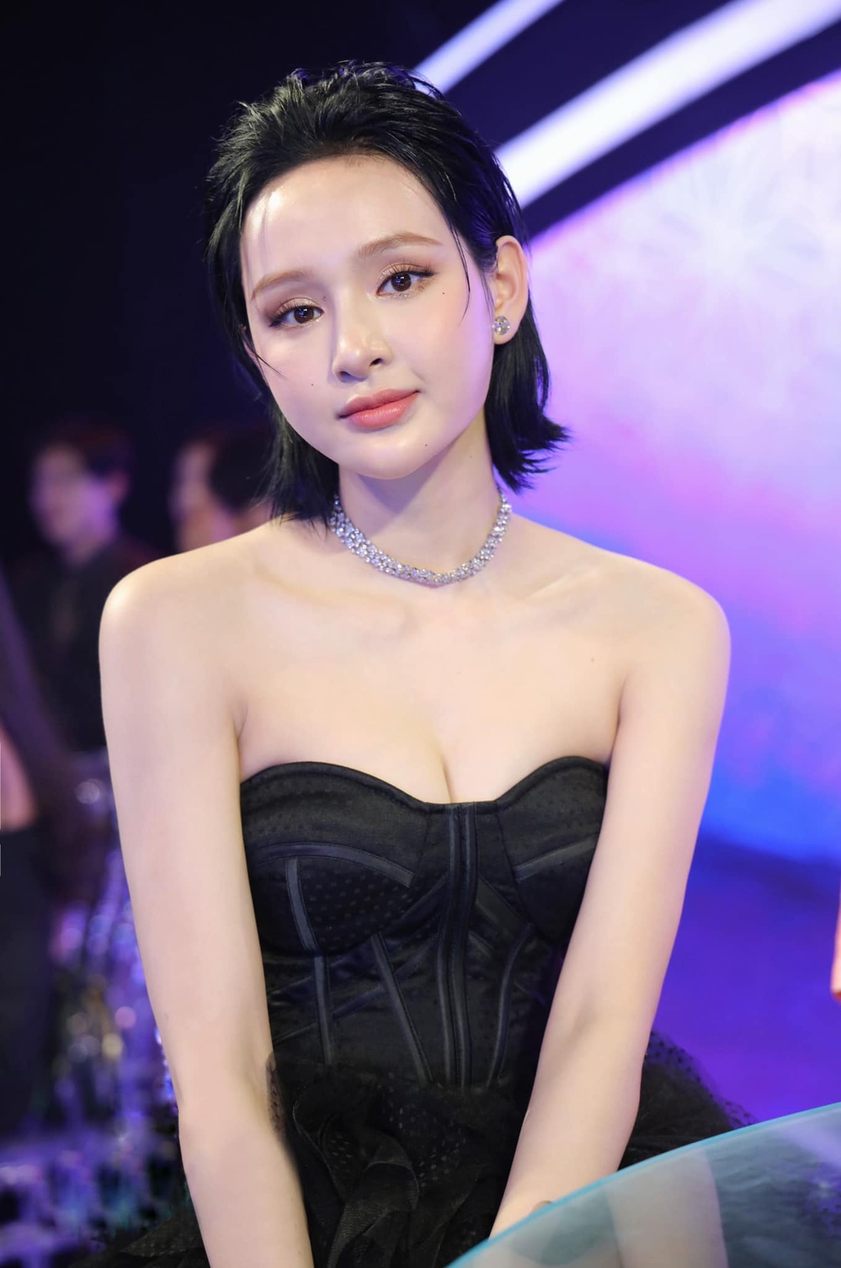 Hiền Hồ rút khỏi đêm nhạc với Đạt G-1