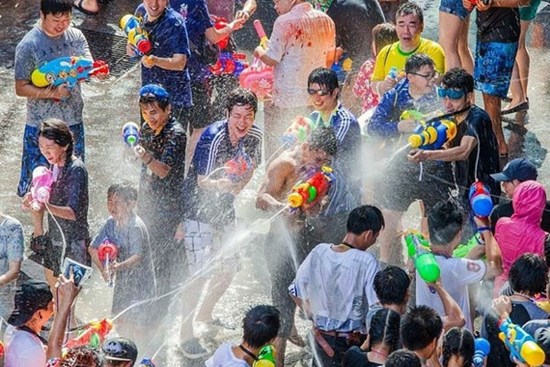 236 người chết trong lễ hội té nước ở Thái Lan