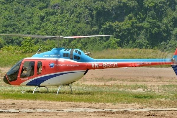 Bảo hiểm chi trả 240 triệu đồng cho gia đình phi công rơi trực thăng-1