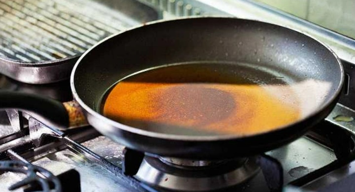 Mẹo xử lý dầu ăn thừa đúng cách, an toàn-1