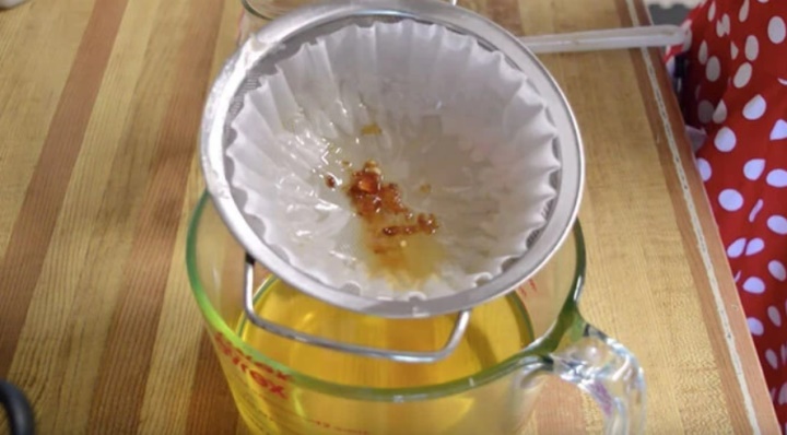 Mẹo xử lý dầu ăn thừa đúng cách, an toàn-2