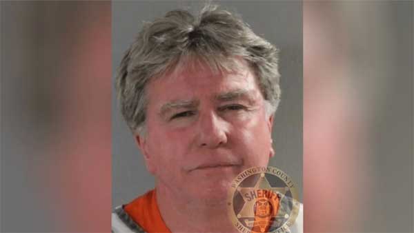 Cô gái trẻ bị bắn chết vì lái xe vào nhầm nhà-2