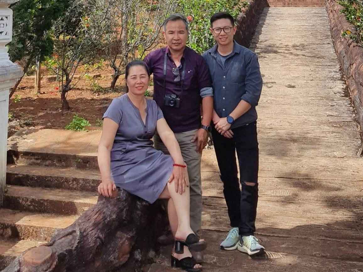 Con trai bán hết nhà cửa ở Hà Nội, đưa bố mẹ vào Đà Lạt sống-1