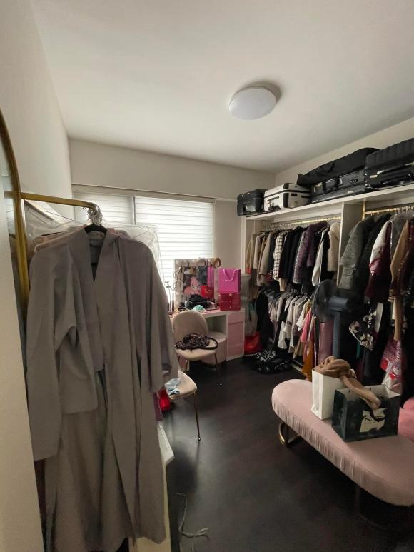 Sau mối tình với người cũ của Hà Hồ, ca sĩ từng bị liệt dây thần kinh số 7 thừa nhận mấy năm ăn chay tụng kinh khoe góc thành tâm-28