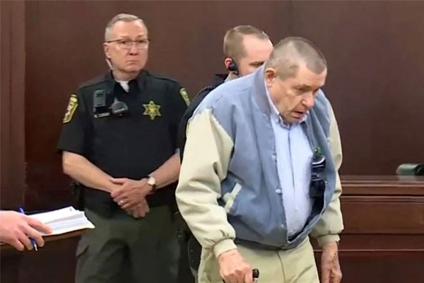 Diễn biến mới vụ thiếu niên da đen bị bắn vì gõ cửa nhầm nhà ở Mỹ-1