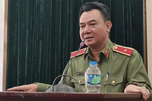 Căn nhà trên phố Hàng Mã bốc cháy ngày đầu tháng 3 âm lịch-3