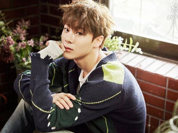 Xót xa hình ảnh cuối cùng của Moonbin trước khi qua đời ở tuổi 25-1