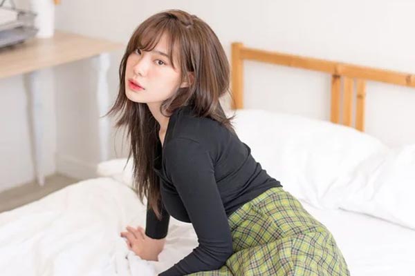 Loạt nghi vấn trước cái chết của nữ ca sĩ 19 tuổi, từng bị bạn trai bạo hành-6