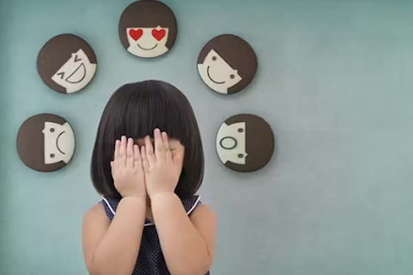 Khi con nói câu này, nhiều cha mẹ nghĩ rằng con thật thà: Thực chất, đây là dấu hiệu của việc giao tiếp kém, thiếu khôn khéo-2