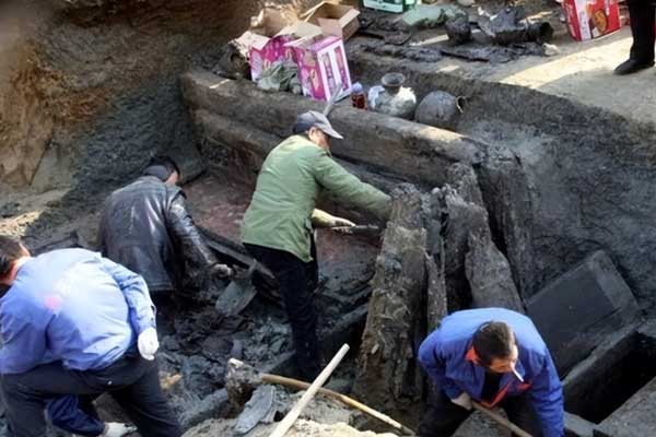 Kinh ngạc mộ cổ 200 năm: Thi thể mỹ nhân nguyên vẹn, tỏa mùi thơm như Hàm Hương-1