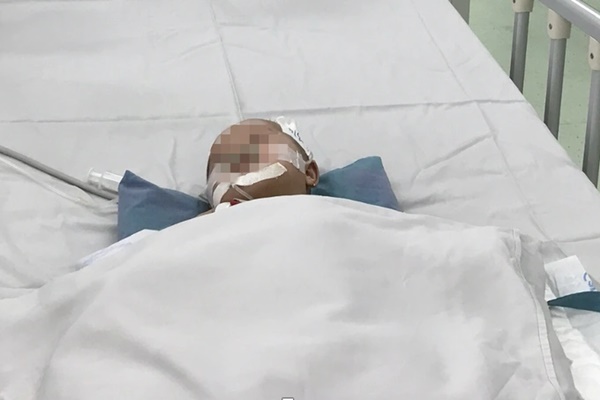 TPHCM: Trẻ sốt xuất huyết nặng liên tiếp nhập viện, có trường hợp trụy tim-2