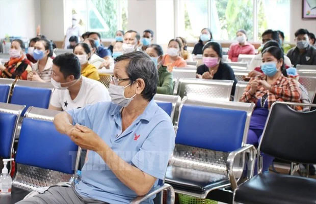 Số ca mắc COVID-19 tăng: Làn sóng dịch mới-1