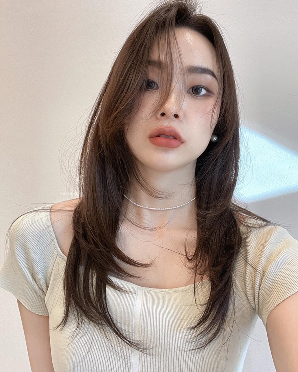 5 kiểu tóc uốn cụp thanh lịch nhưng vẫn trẻ trung cho nàng công sở-10