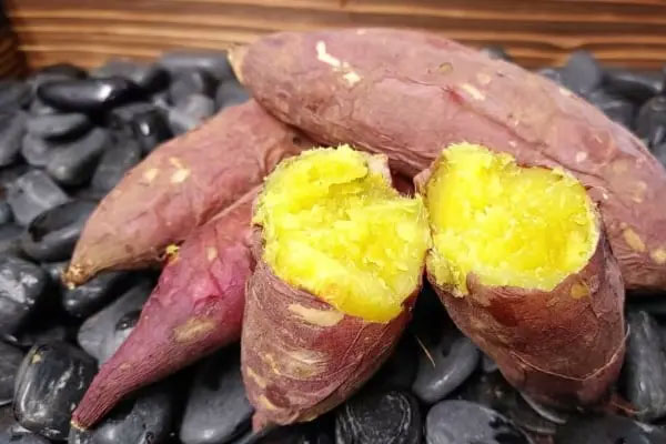 Lợi ích và tác hại của khoai lang khi ăn quá nhiều-1