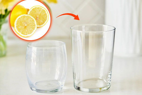 Ly thuỷ tinh xỉn màu, khi rửa dùng 1 trong 5 nguyên liệu Quốc dân” này, cốc trong veo, sáng bóng trong phút mốt-1