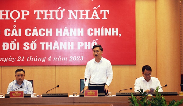 Thành phố họp phiên thứ nhất về cải cách hành chính và chuyển đổi số-3