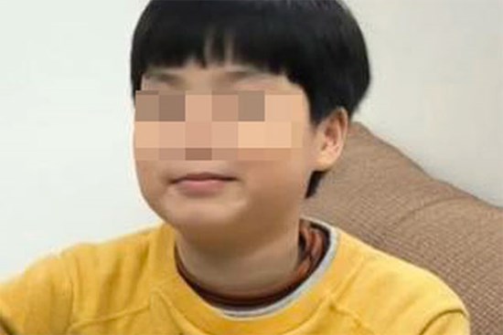 Tá hỏa tìm cậu bé để lại lời nhắn 