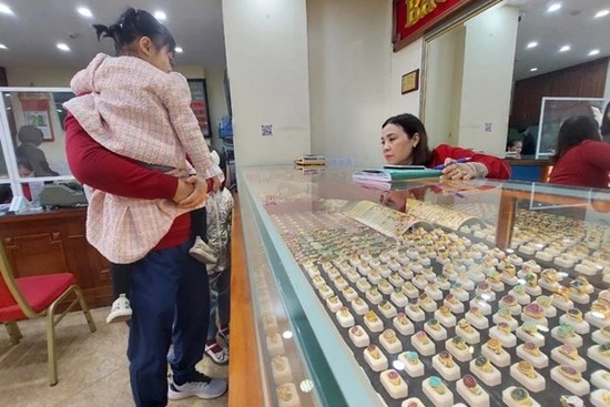 Người mua vàng lỗ nặng