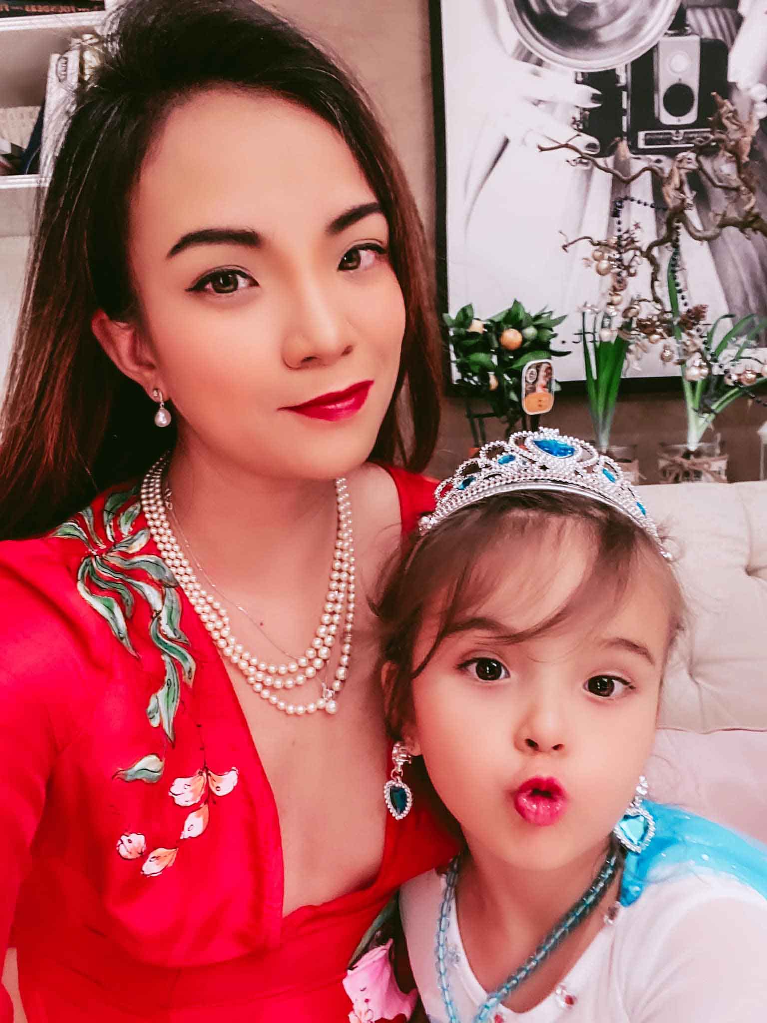 Cô gái Việt mang bầu 2 tháng vẫn cua được chàng trai Đức: Mối quan hệ giữa chồng và bố em bé đặc biệt đến khó tin-6