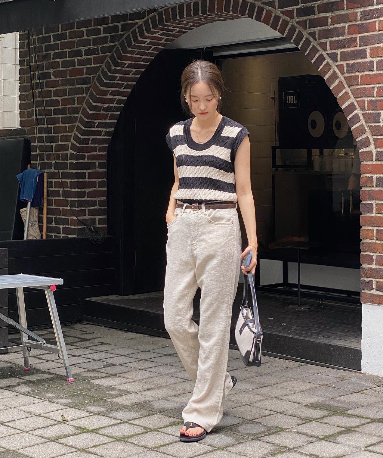 10 set đồ toàn item cơ bản giúp bạn mặc đẹp không cần nghĩ nhiều-10