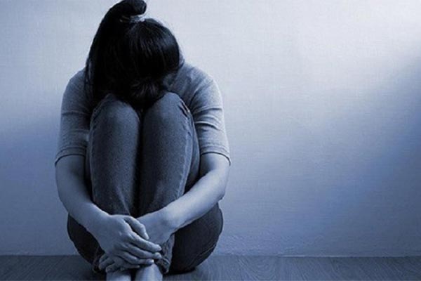 Phát hiện nam sinh lớp 5 tử vong trong tư thế treo cổ tại nhà-1