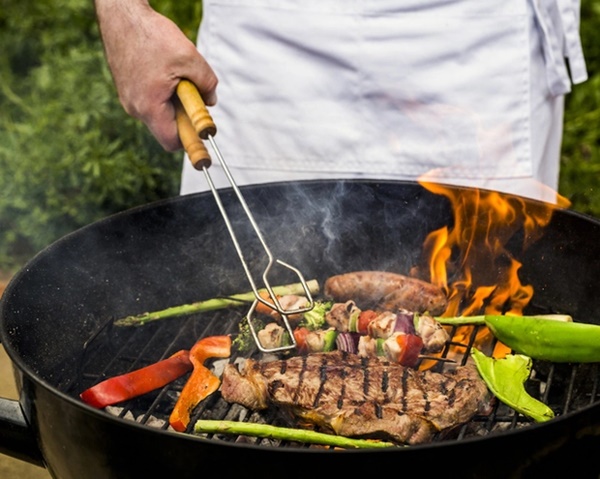 Các bác sĩ ung thư nói về 6 loại thực phẩm nên hạn chế: Toàn món thường thấy, nhiều người ‘khoái’ ăn-2