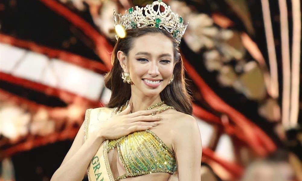 Khán giả bức xúc vì đài KBS Hàn Quốc nói Thùy Tiên mồ côi, bị cha mẹ bỏ rơi-1