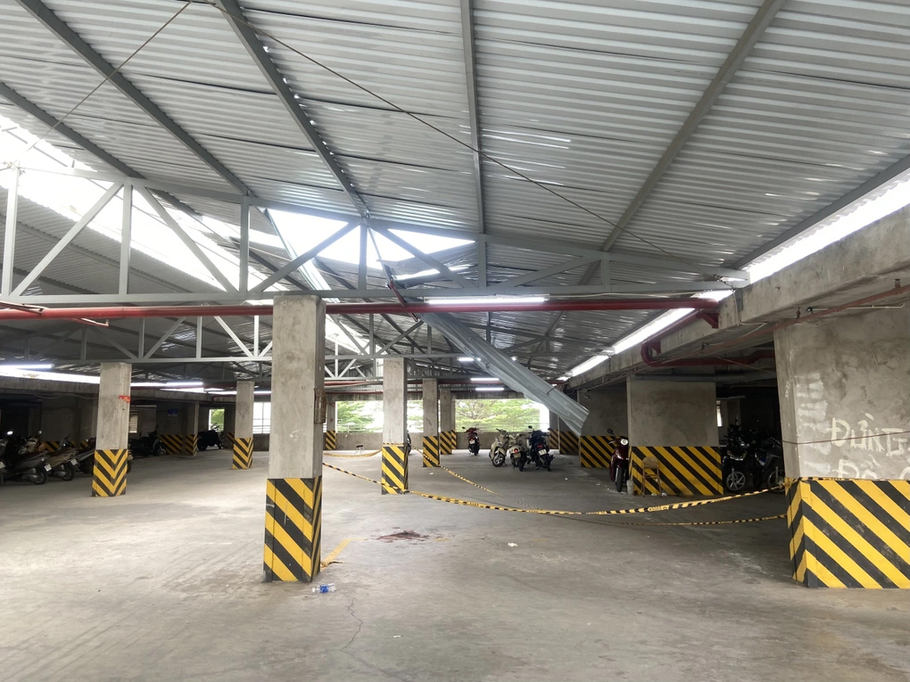 Vụ vợ tử vong, chồng rơi từ tầng 15 ở TPHCM: Tiếng la hét lúc rạng sáng-2