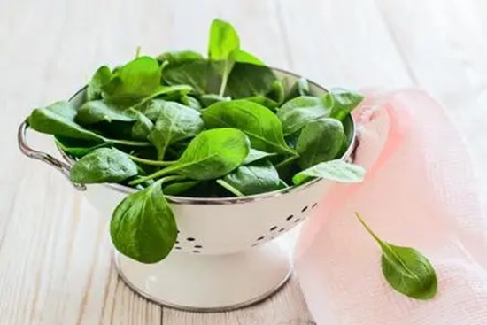 Chuyên gia dinh dưỡng Harvard chia sẻ 5 loại thực phẩm đặc biết tốt cho não nhưng ít ai ăn đầy đủ