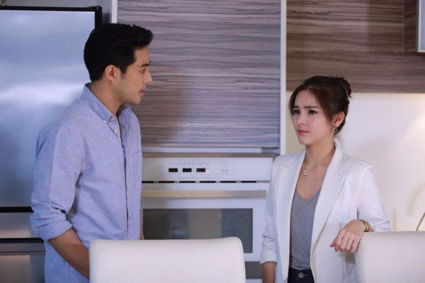 Vô tình gặp lại vợ cũ sau 3 năm ly hôn, tôi cay đắng nhận ra tất cả là kế hoạch trả thù của cô ấy-1