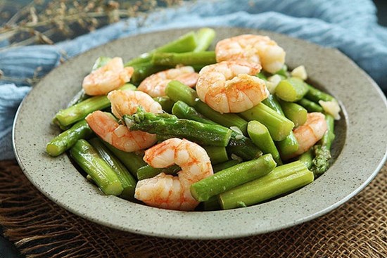 Đã vào tiết Cốc Vũ, nhớ ăn 3 loại rau này, vừa tăng sức đề kháng cho cơ thể lại giúp dưỡng ẩm da