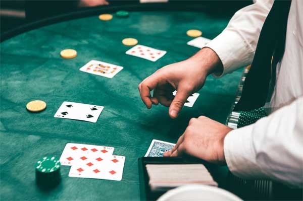 Ông ngoại bắt cóc cháu, đòi 72.500 USD để trả nợ cờ bạc ở Trung Quốc-1